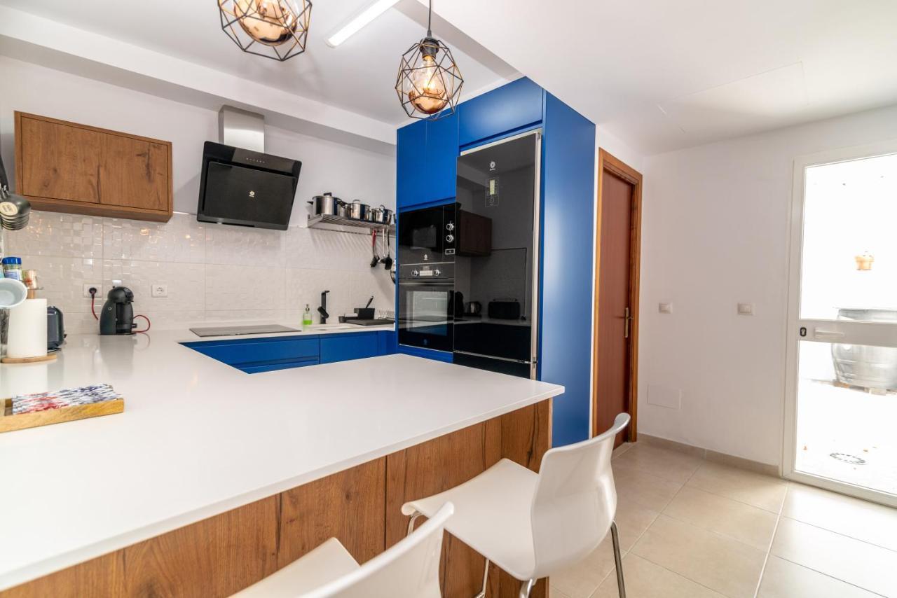 Lovely Cozy 2-Bedroom Residential Home With Patio Бенальмадена Экстерьер фото